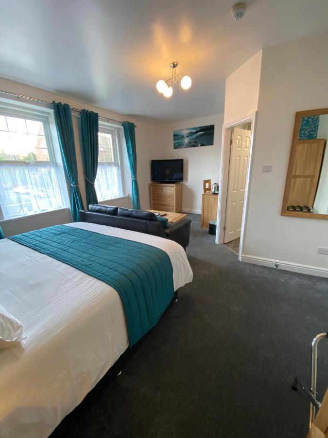 Paignton Court Bed & Breakfast Exterior photo