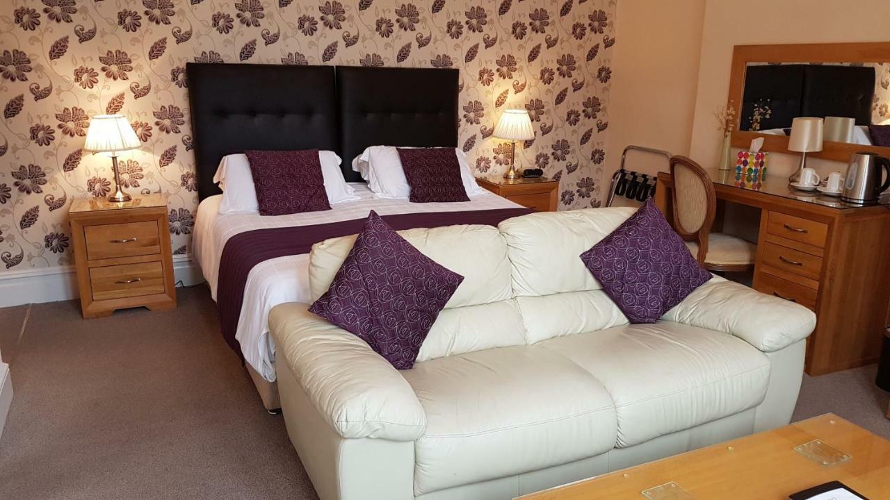 Paignton Court Bed & Breakfast Exterior photo
